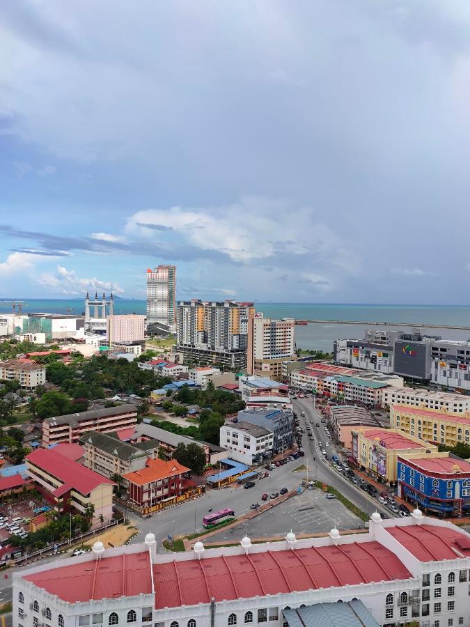 Homestay Hani Куала-Тренгану Экстерьер фото